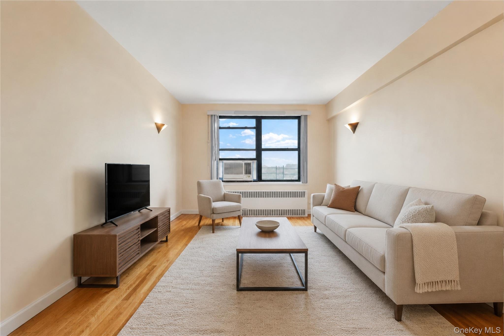 25-15 Union Street, Unit 6G