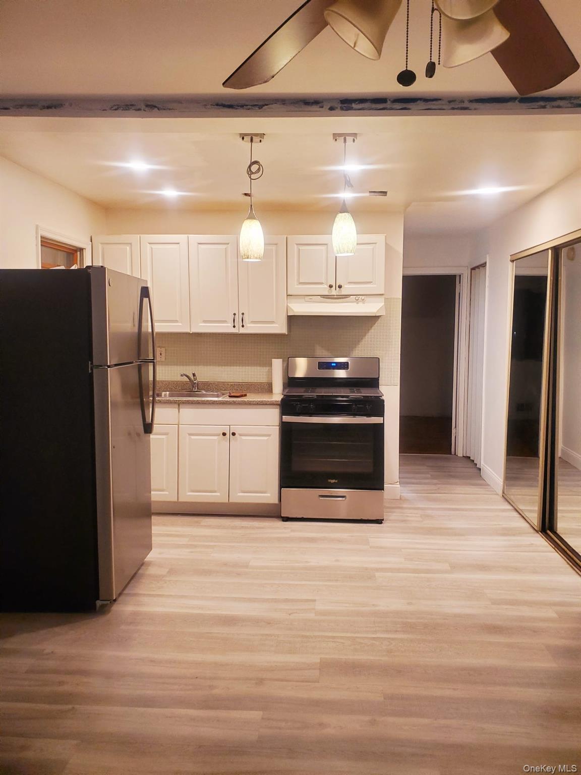 12 Chapel Place – For Rent photo 3
