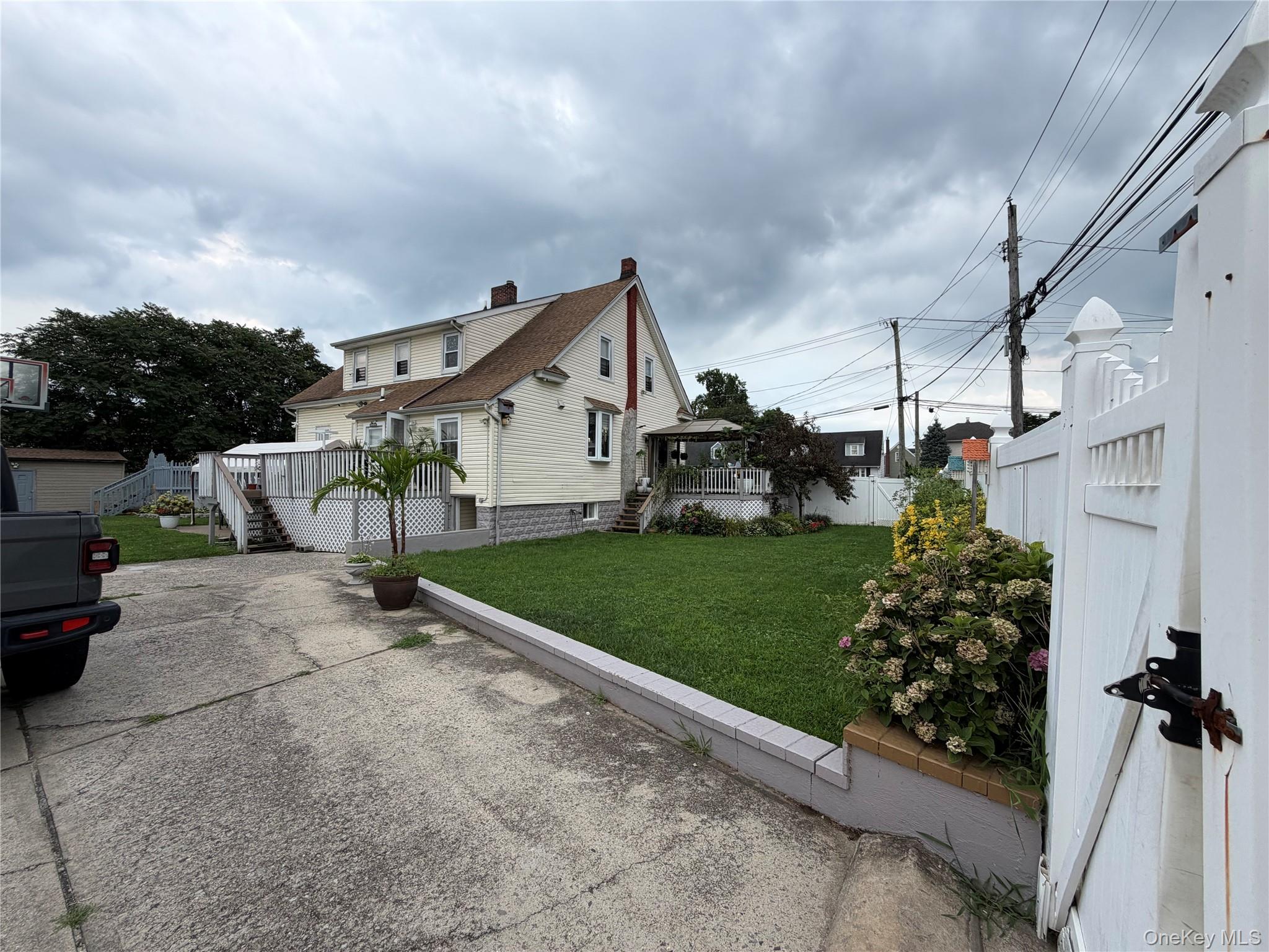 611 Park Avenue – For Sale photo 4
