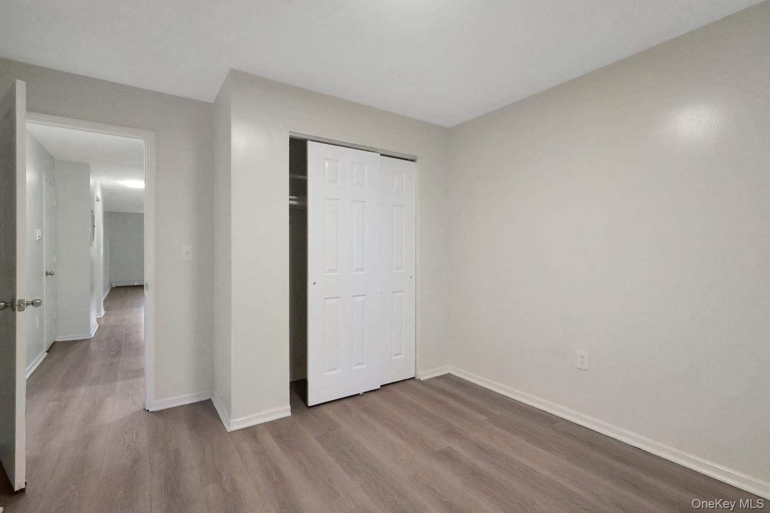 1051 Cauldwell Avenue, Unit 3 photo 9