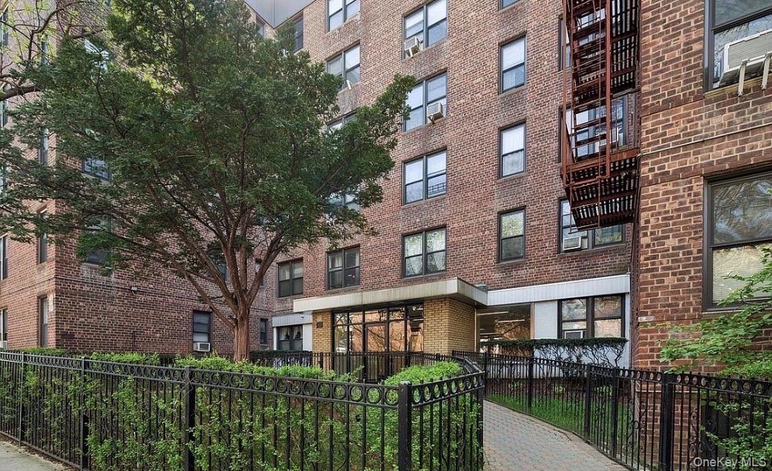 89-20 55th Avenue, Unit 6D photo 28