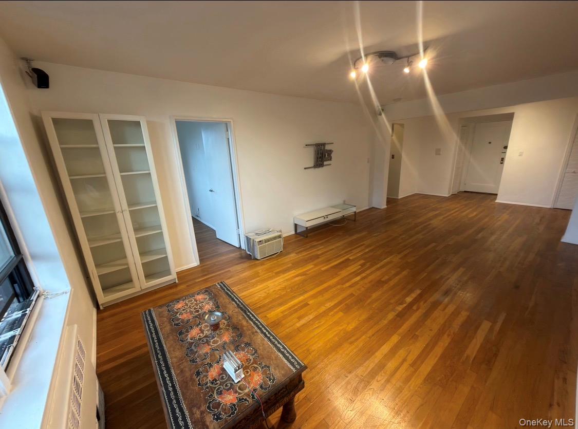 89-20 55th Avenue, Unit 6D photo 5