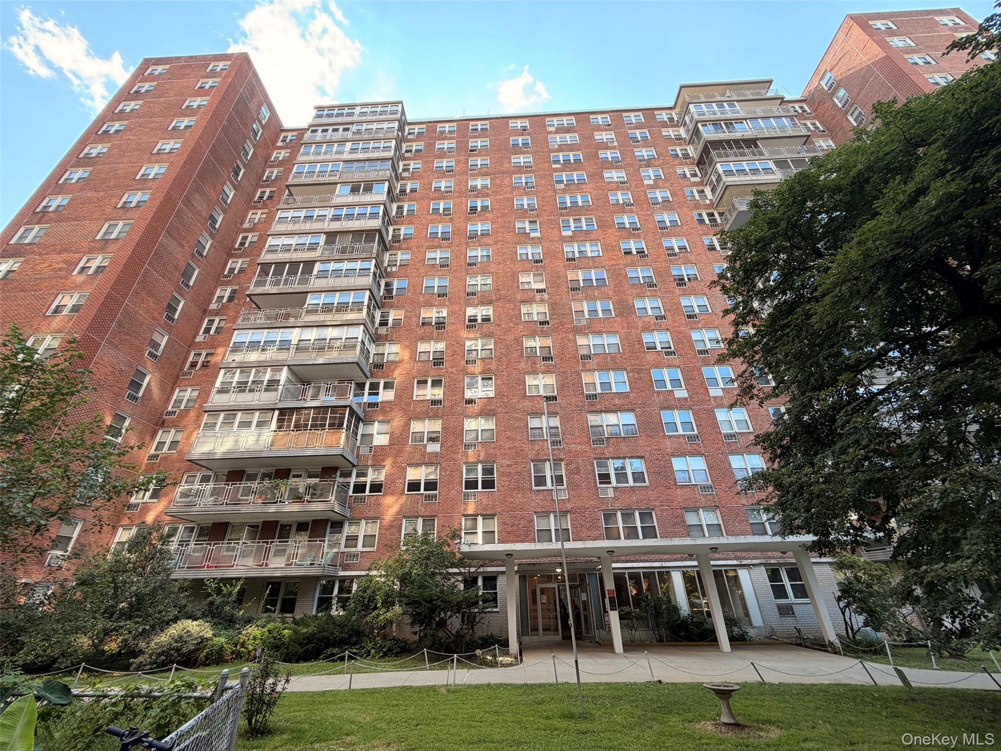 138-10 Franklin Avenue, Unit #11B