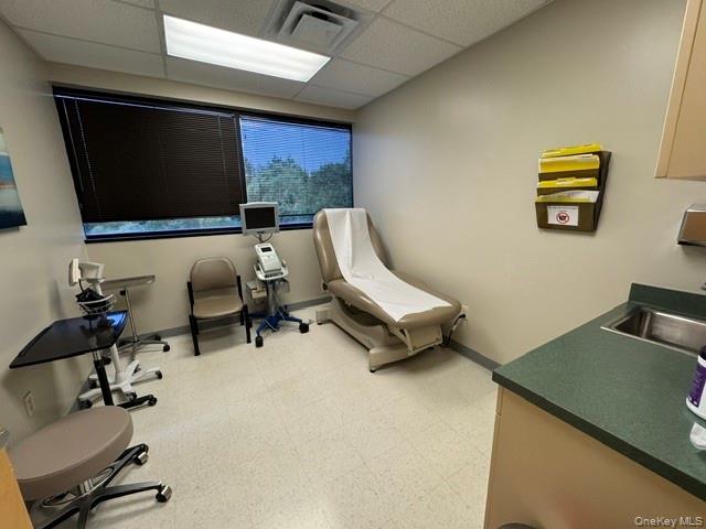 384 Crystal Run Road, Unit Suite #201 photo 24