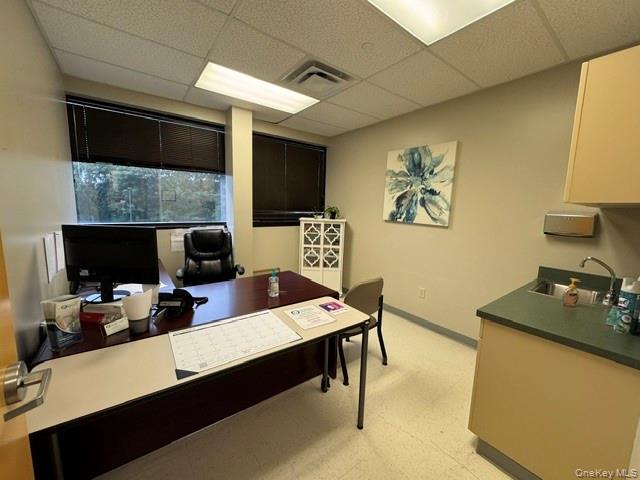 384 Crystal Run Road, Unit Suite #201 photo 16