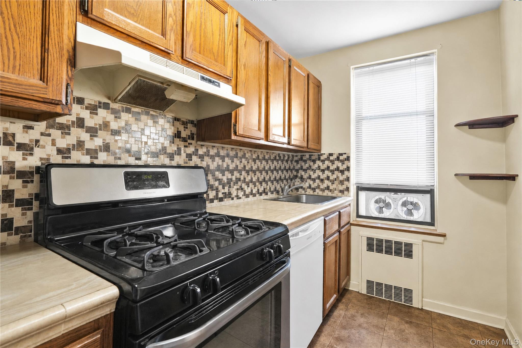 10507 APT 6B, For 66th Road, Unit 6b photo 5