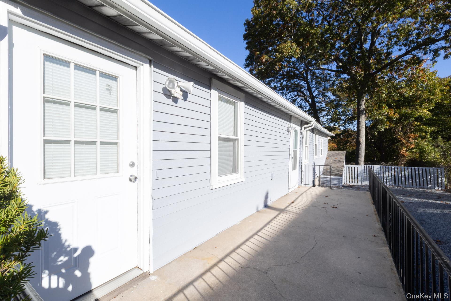 860 Flanders Road – For Sale photo 10