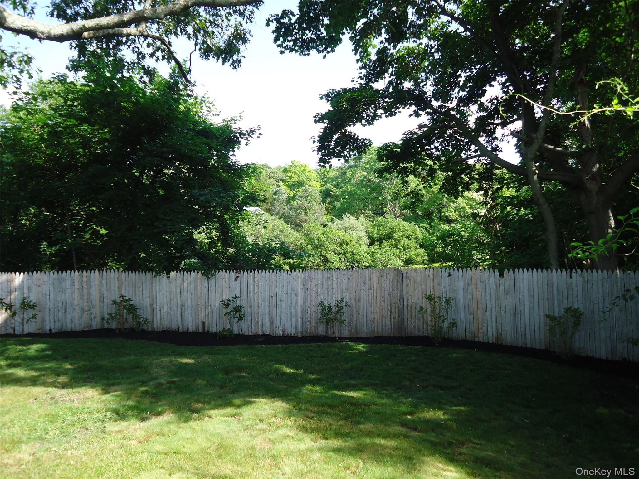 860 Flanders Road – For Sale photo 4