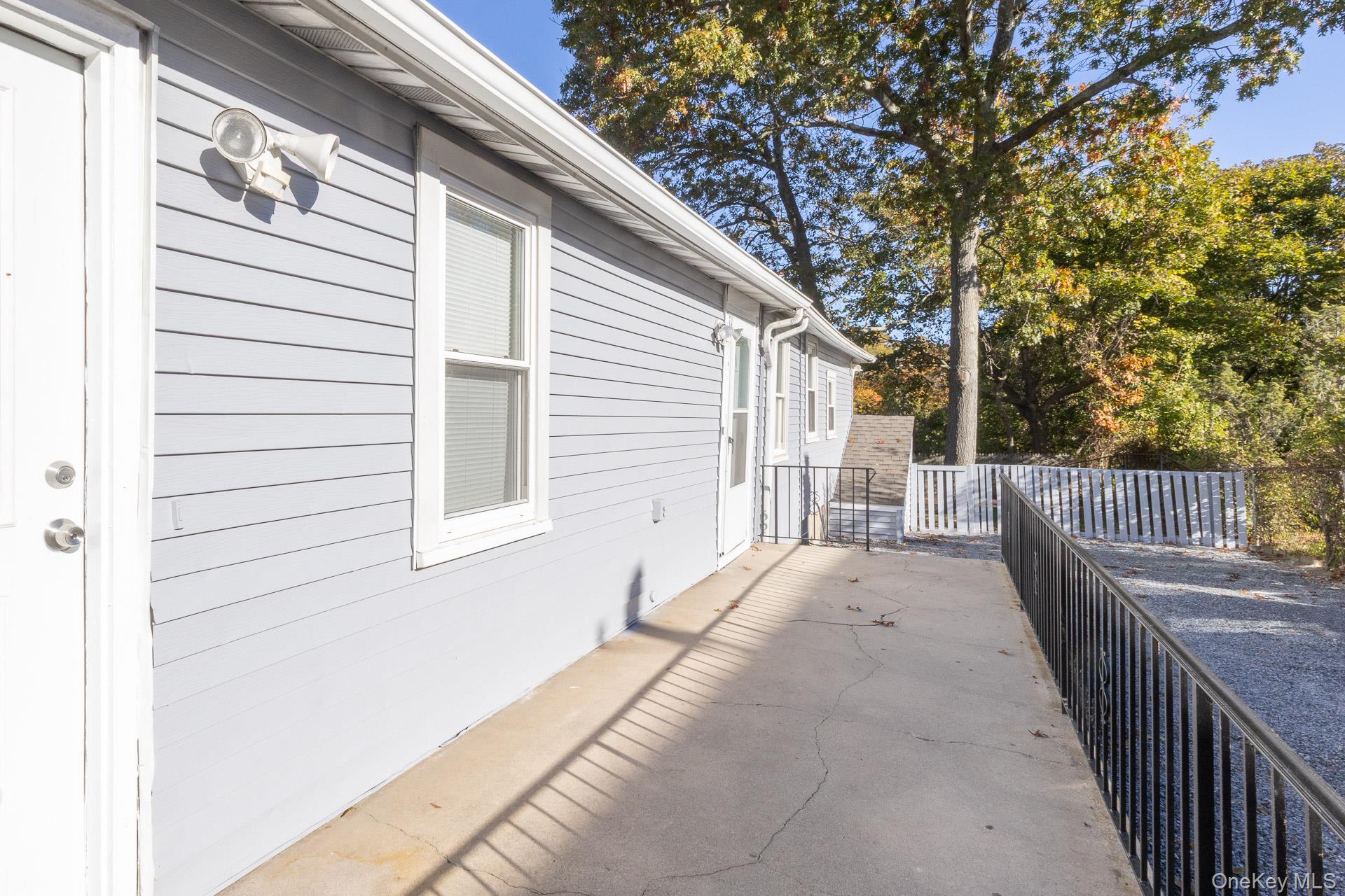 860 Flanders Road – For Sale photo 11