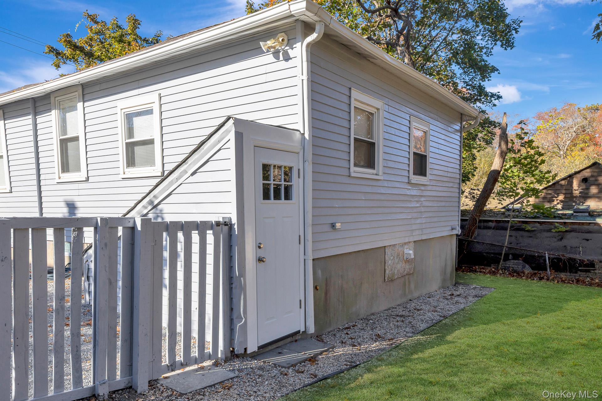 860 Flanders Road – For Sale photo 30