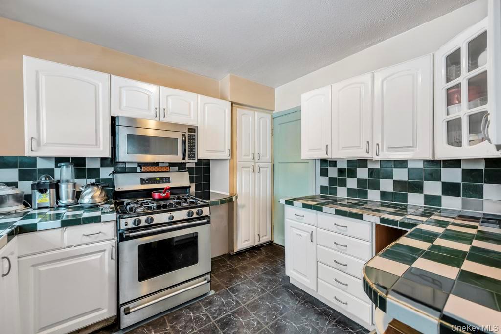 13 Crystal Street – For Sale photo 11