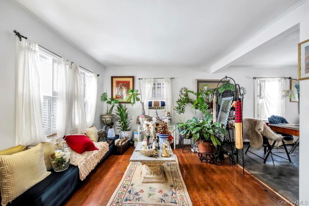 13 Crystal Street – For Sale photo 4