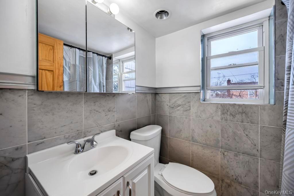 13 Crystal Street – For Sale photo 17