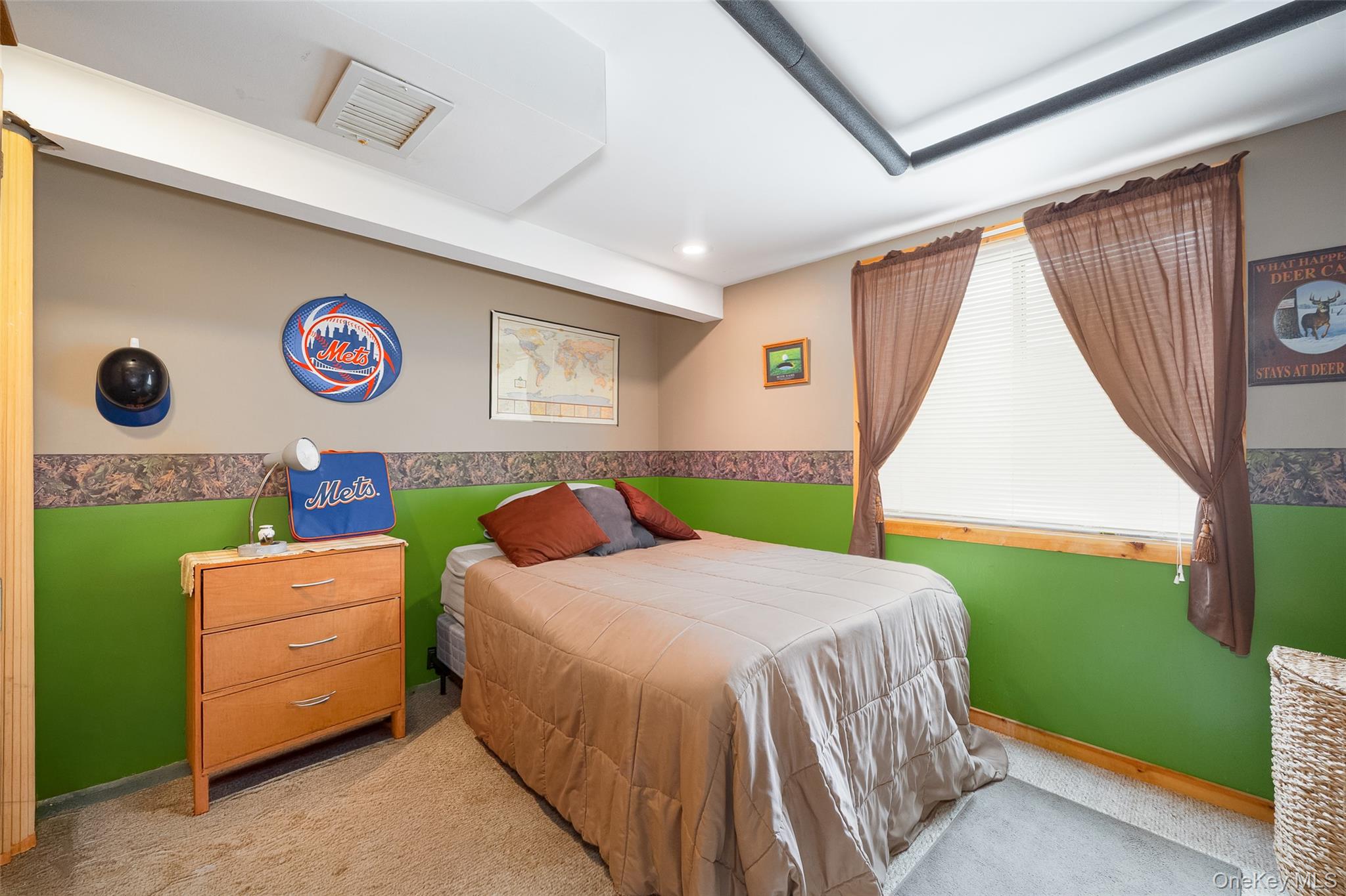 2 Park Lane – For Sale photo 16