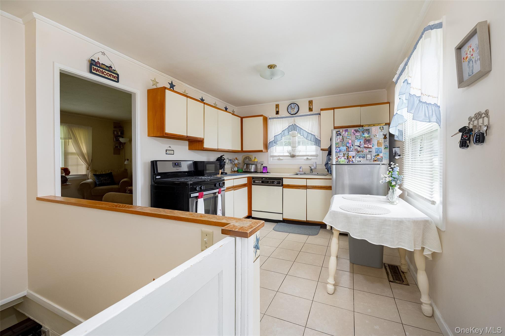 2 Park Lane – For Sale photo 8