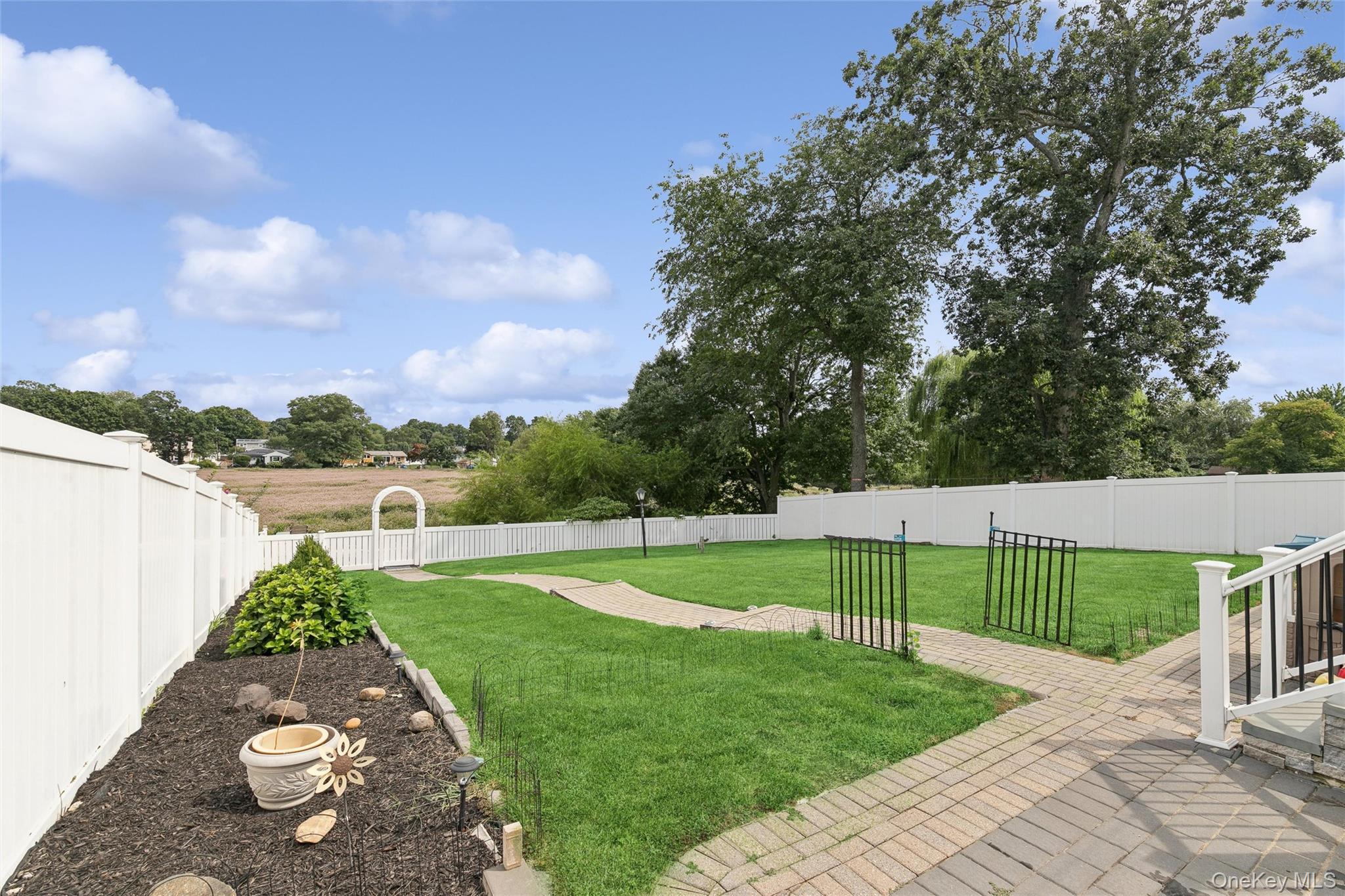 67 Deer Lake Drive – For Sale photo 34