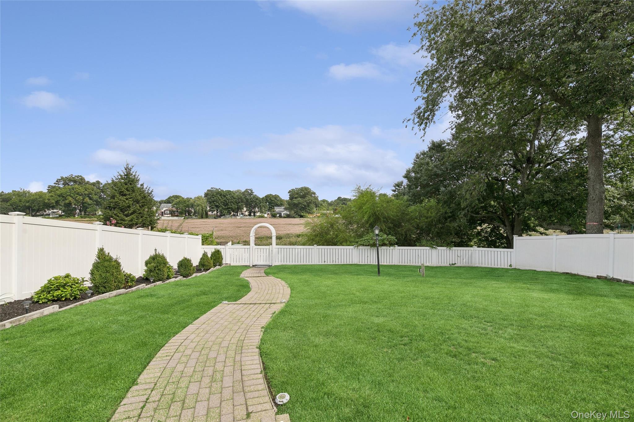 67 Deer Lake Drive – For Sale photo 35
