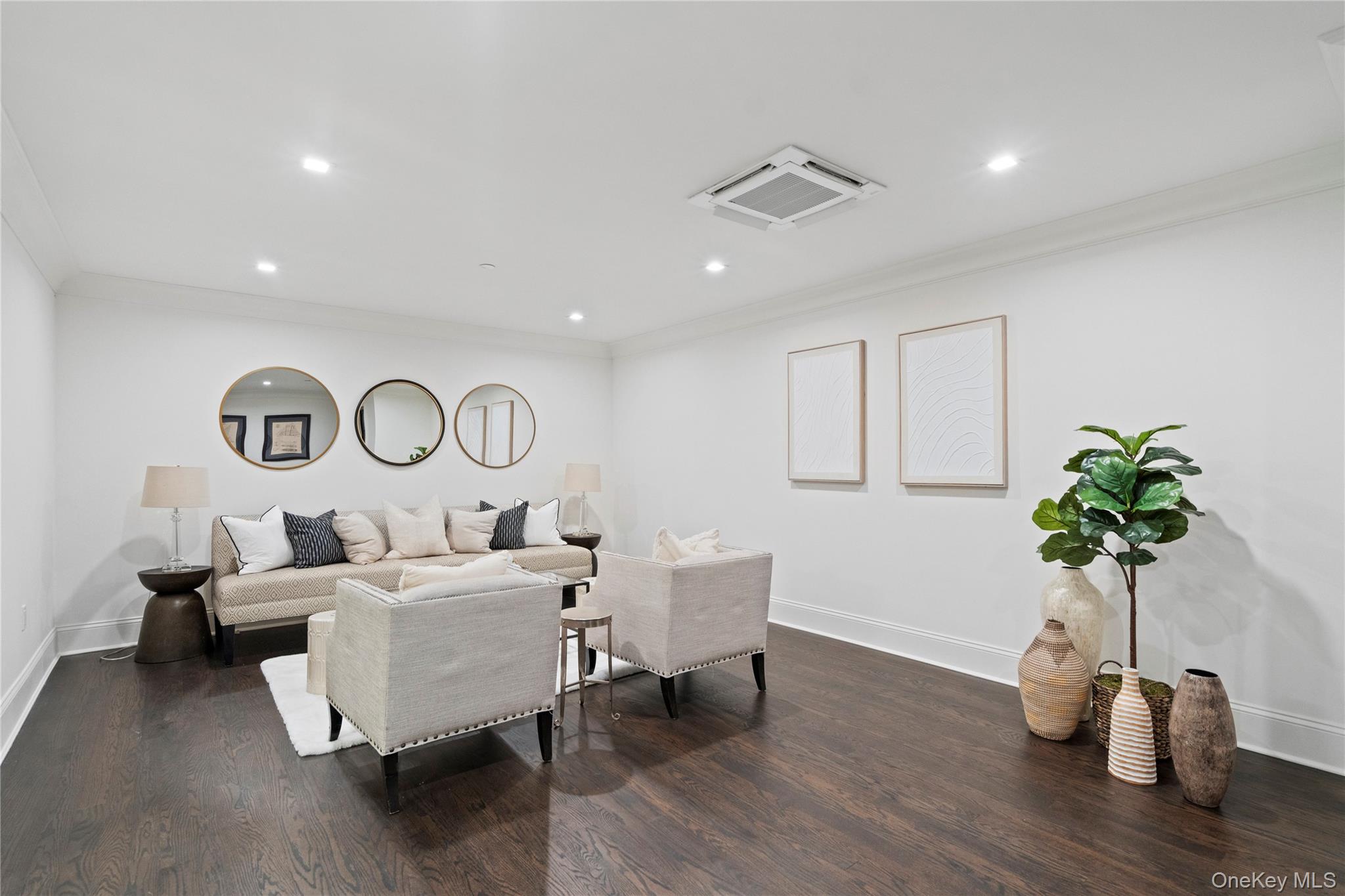 133 Spring Road, Unit 1 photo 4