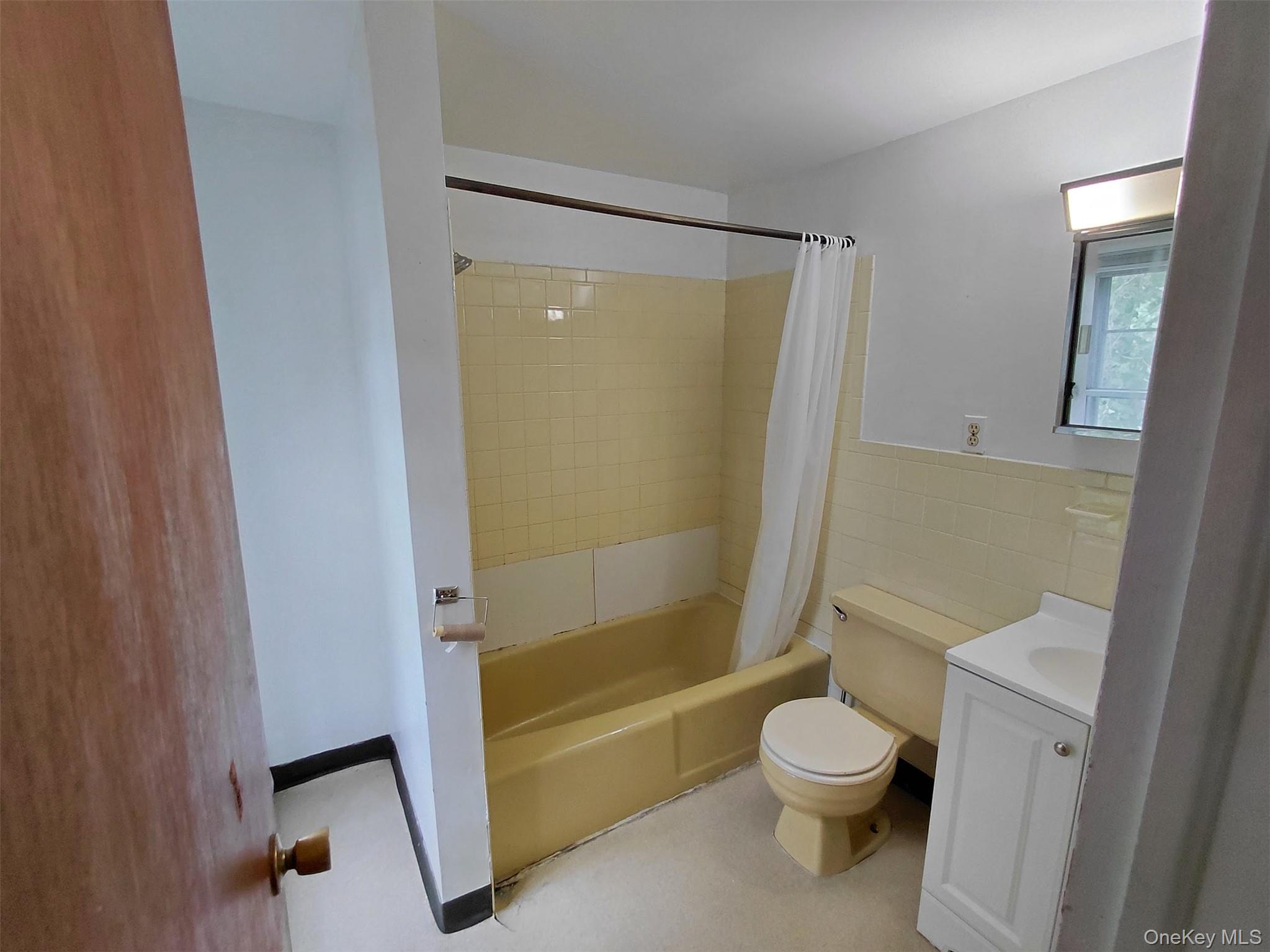 96 Clinton Avenue, Unit 4 photo 10
