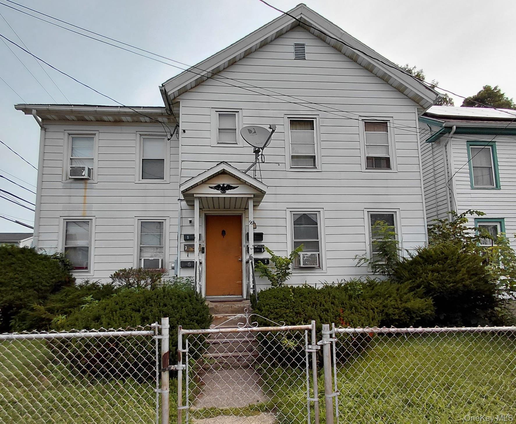 96 Clinton Avenue, Unit 4