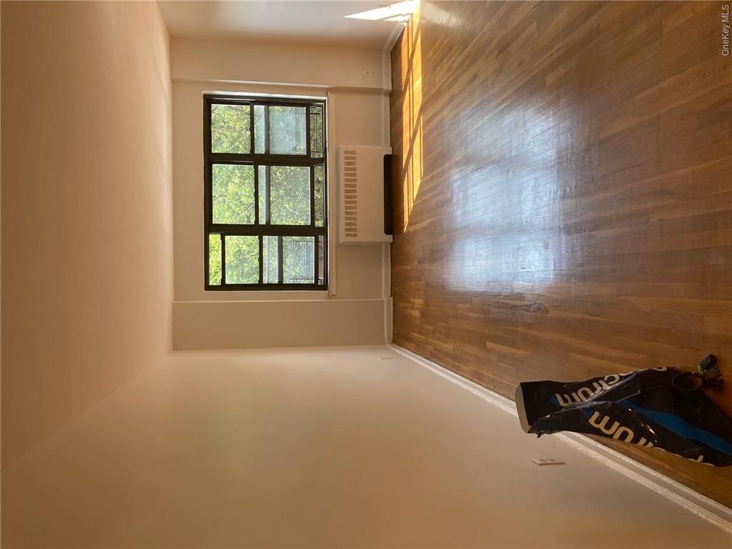33 William Street, Unit 1S photo 5