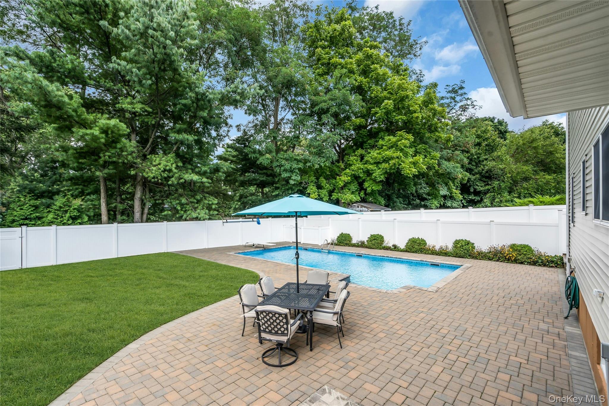 19 Opal Court – For Sale photo 27