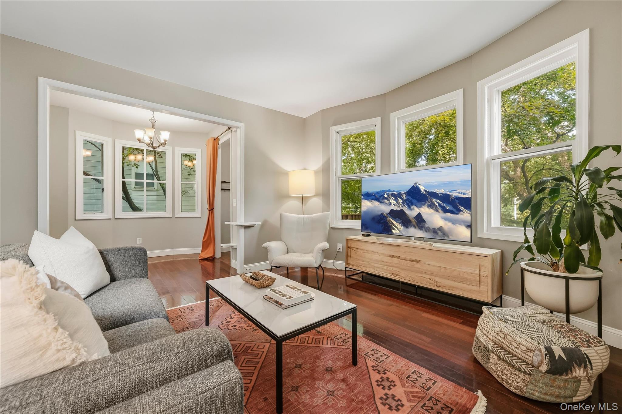 31 Desmond Avenue – For Rent photo 5