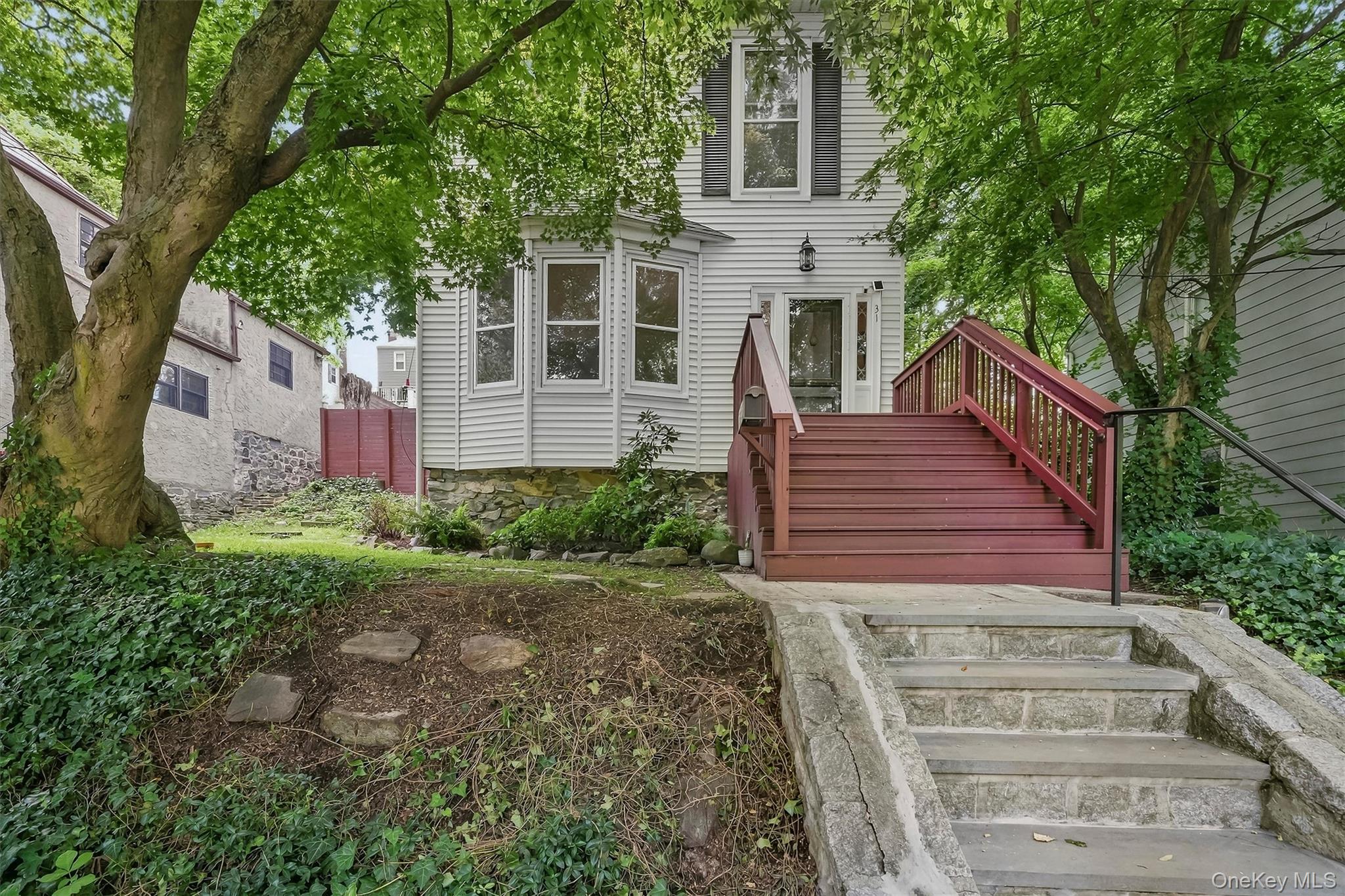 31 Desmond Avenue – For Rent