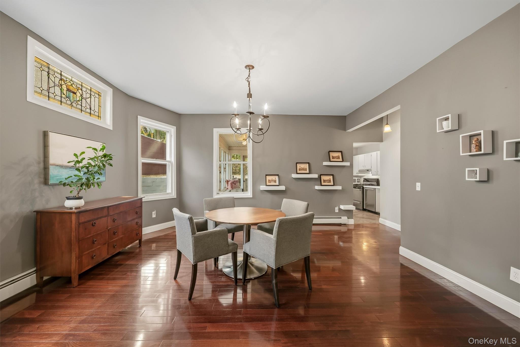 31 Desmond Avenue – For Rent photo 7