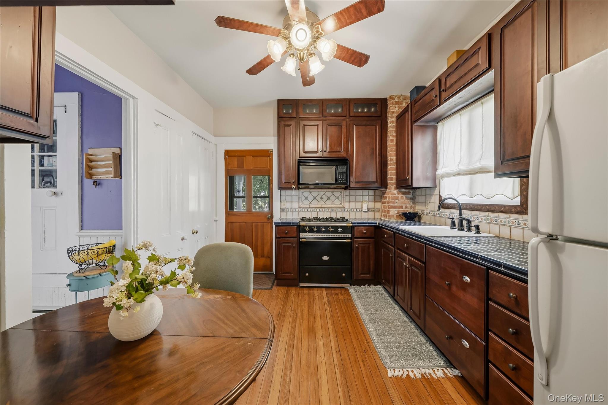 308 Nelson Avenue – For Sale photo 11