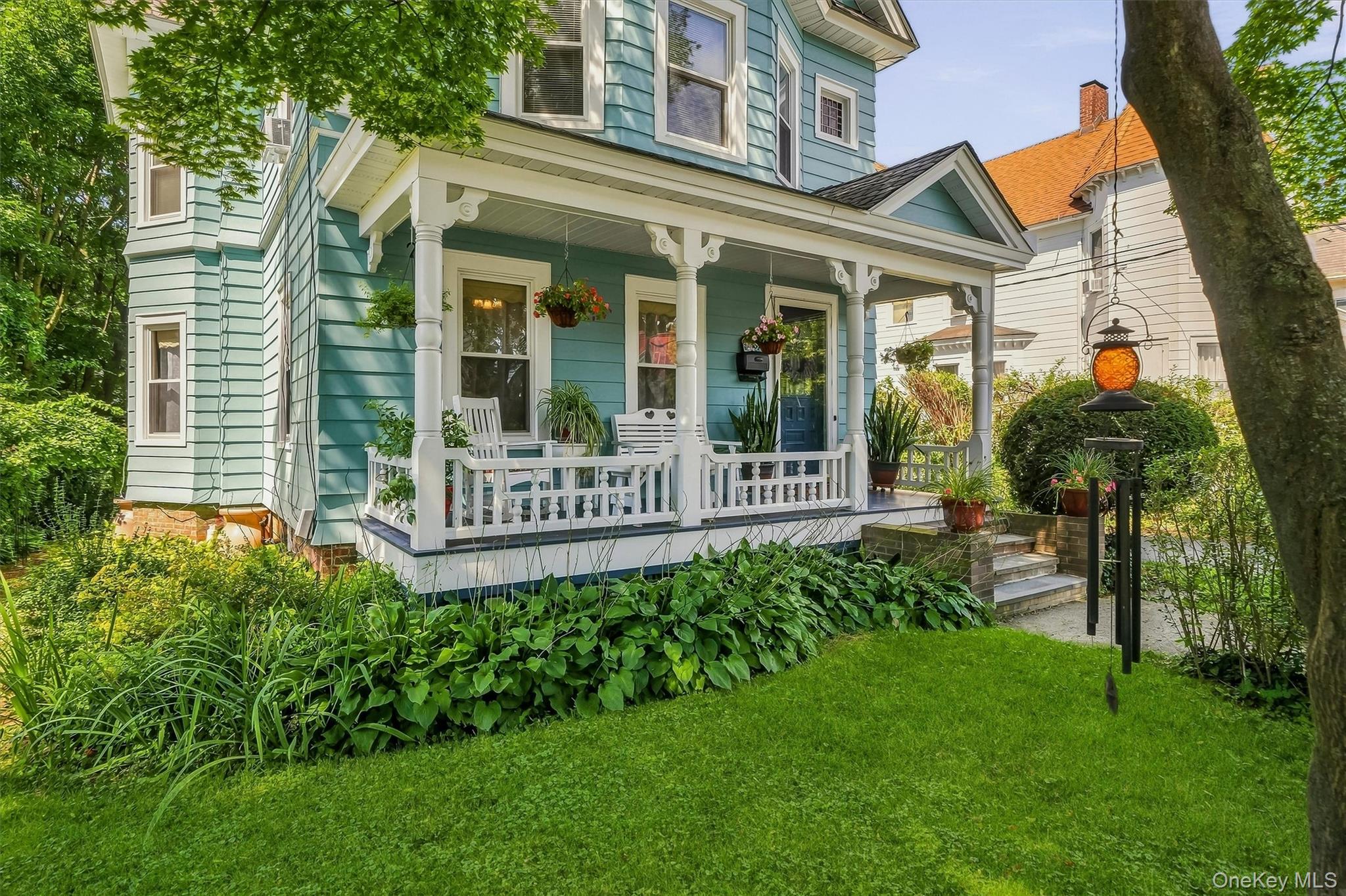 308 Nelson Avenue – For Sale photo 2