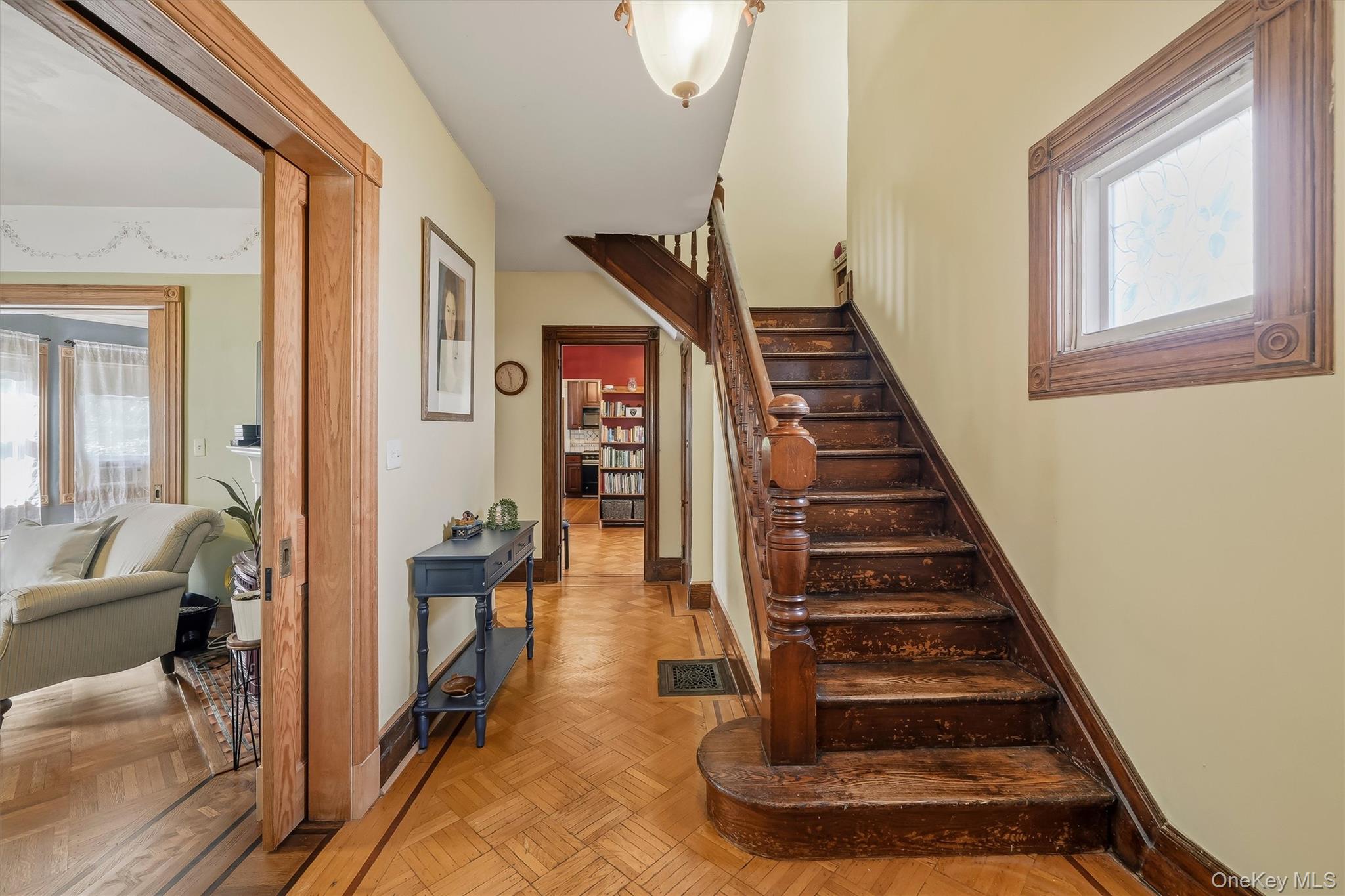 308 Nelson Avenue – For Sale photo 3