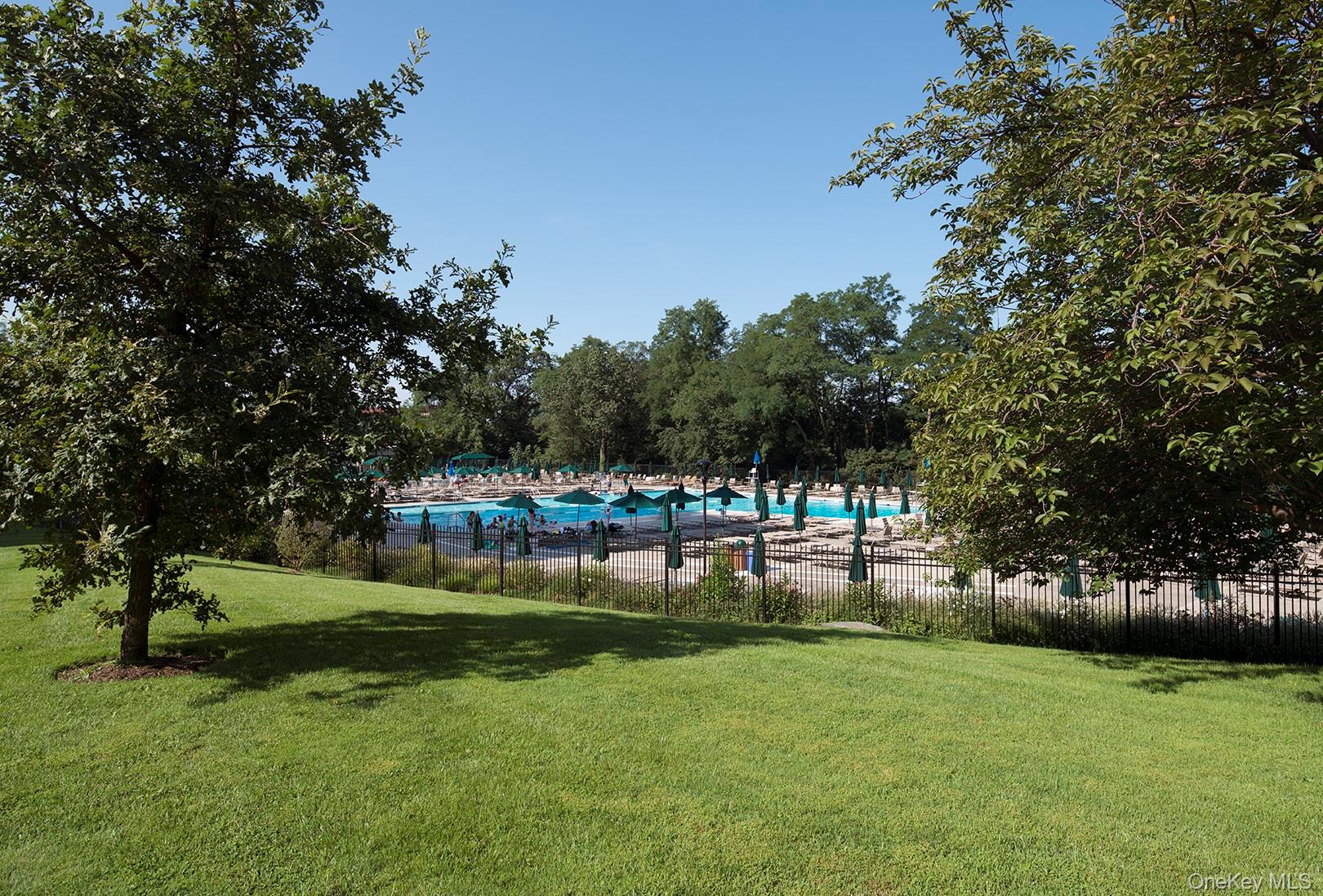 5800 Arlington Avenue, Unit 16N photo 13