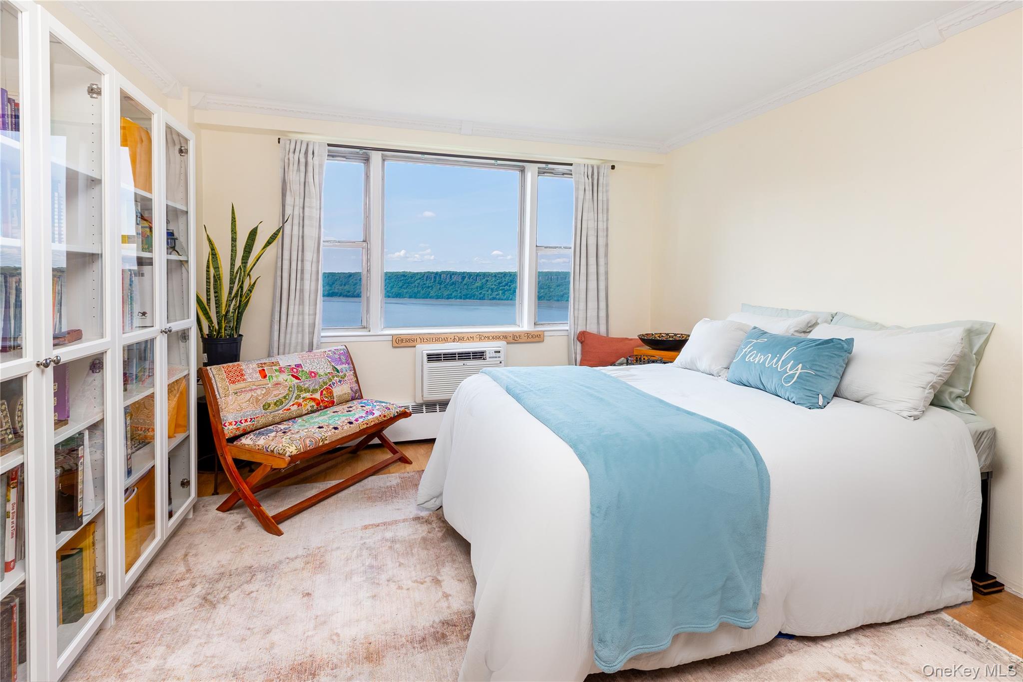5800 Arlington Avenue, Unit 16N photo 3