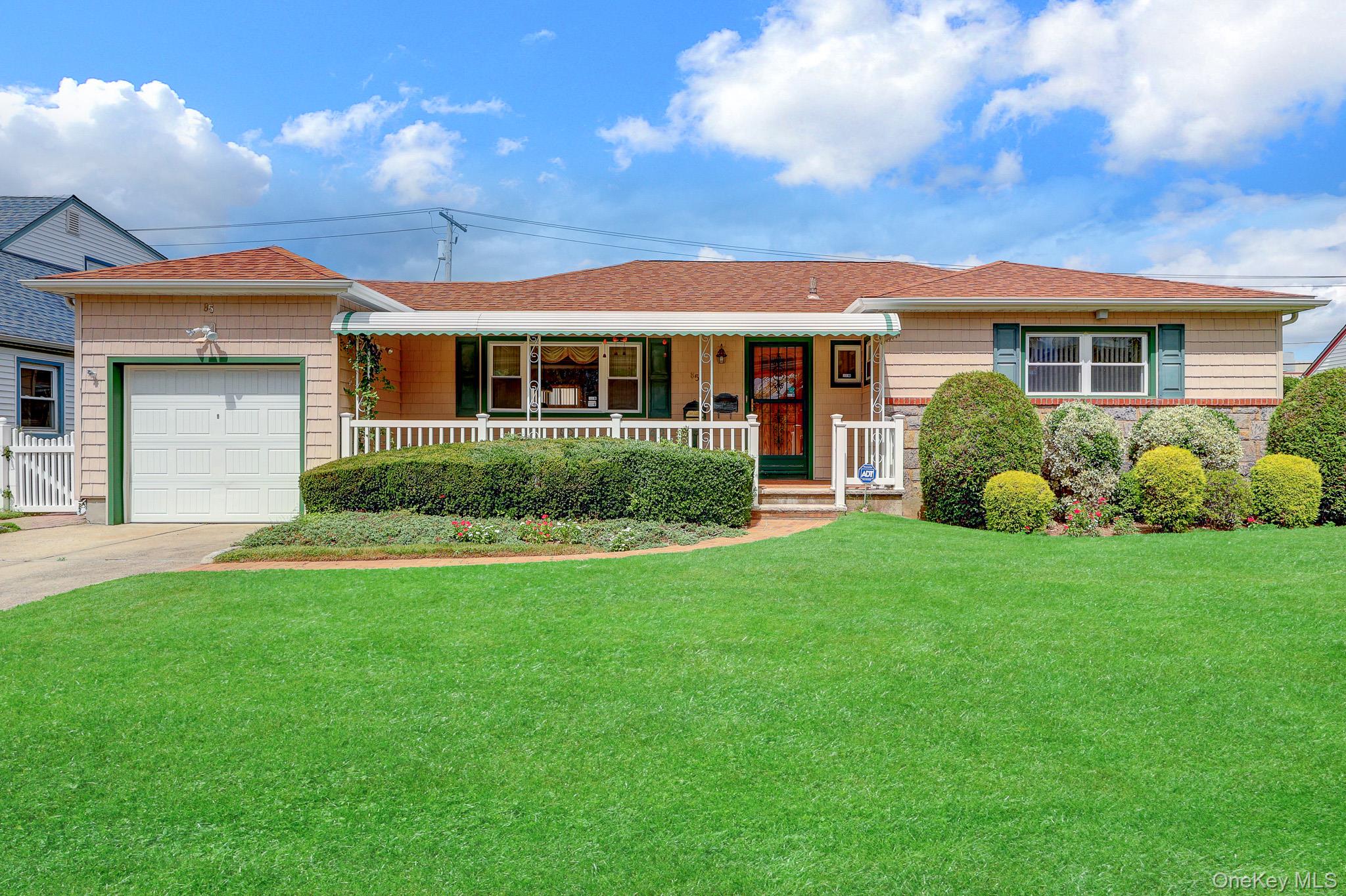 85 Joseph Street – For Sale