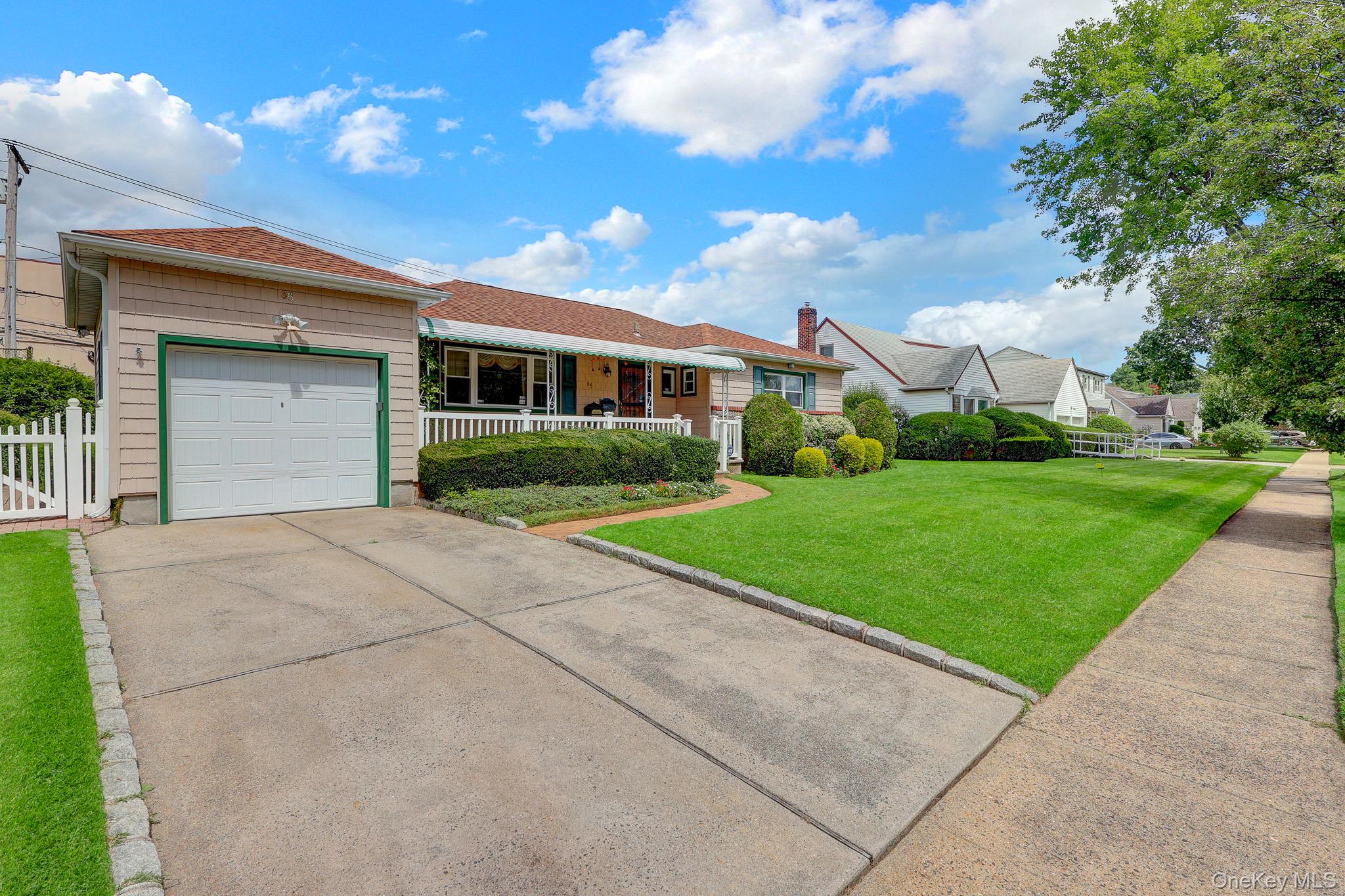 85 Joseph Street – For Sale photo 2