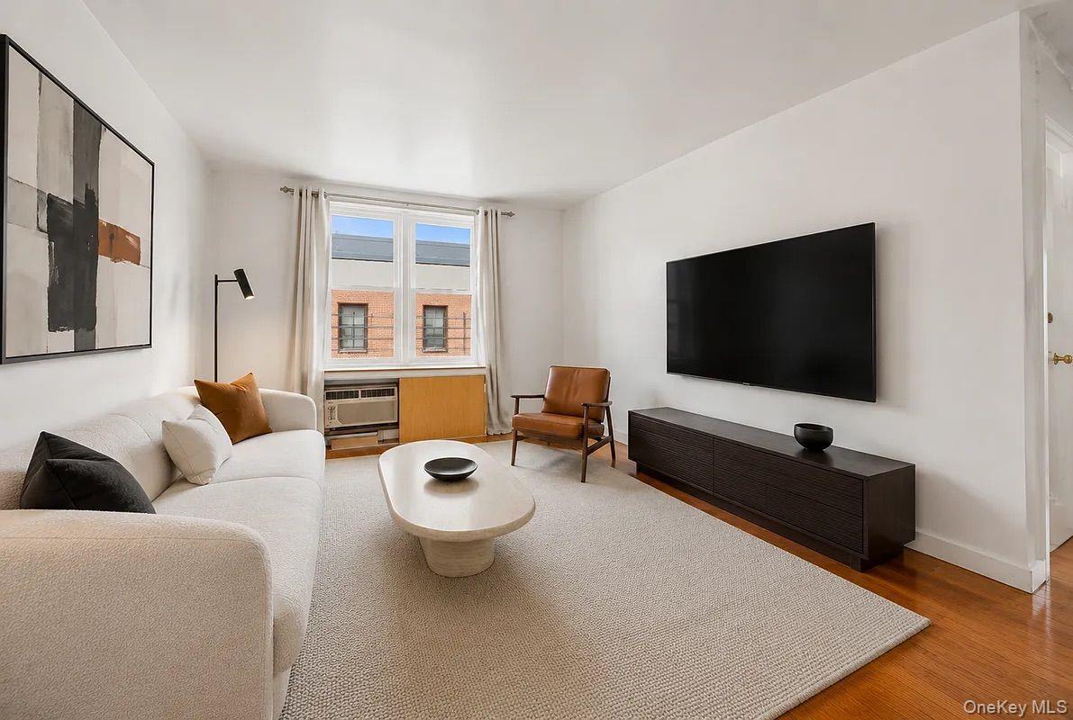 50-22 40th Street, Unit 6H photo 5