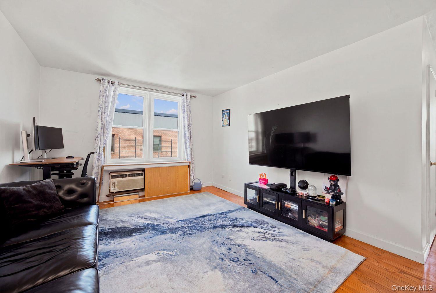 50-22 40th Street, Unit 6H photo 8