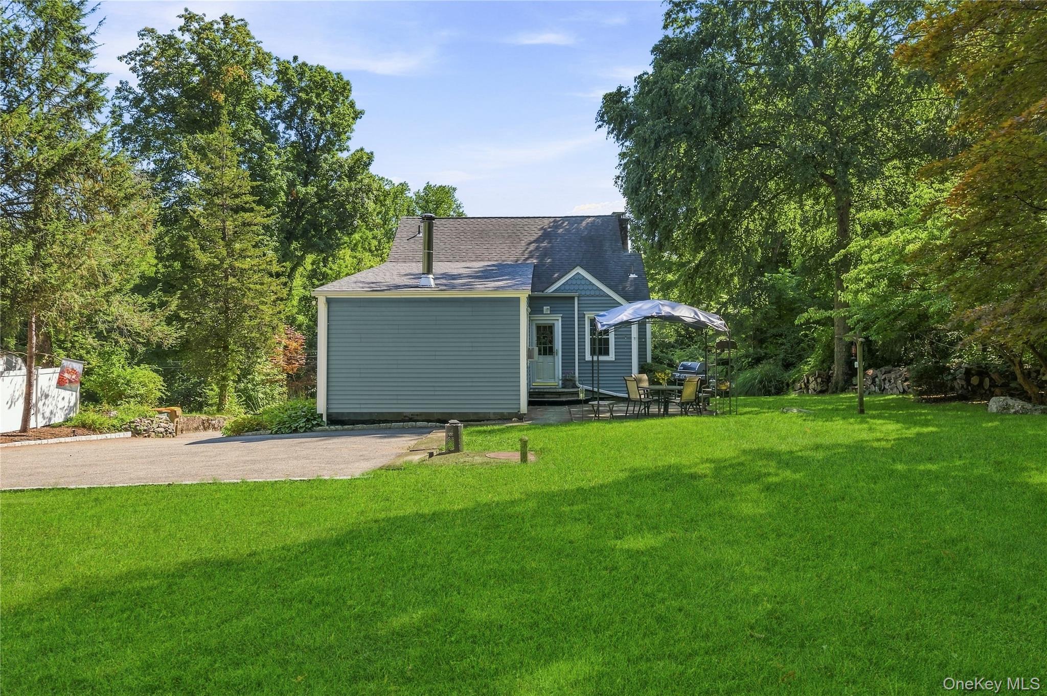 195 Oscawana Lake Road – For Sale photo 28