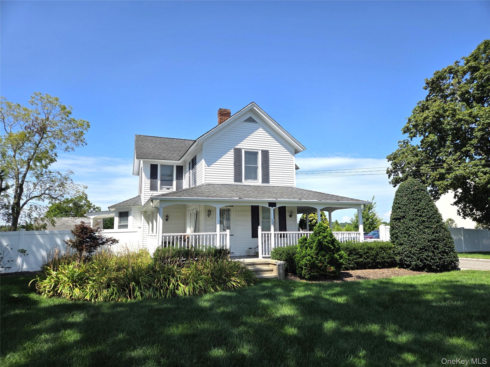 305 Edwards Avenue – For Rent photo 2