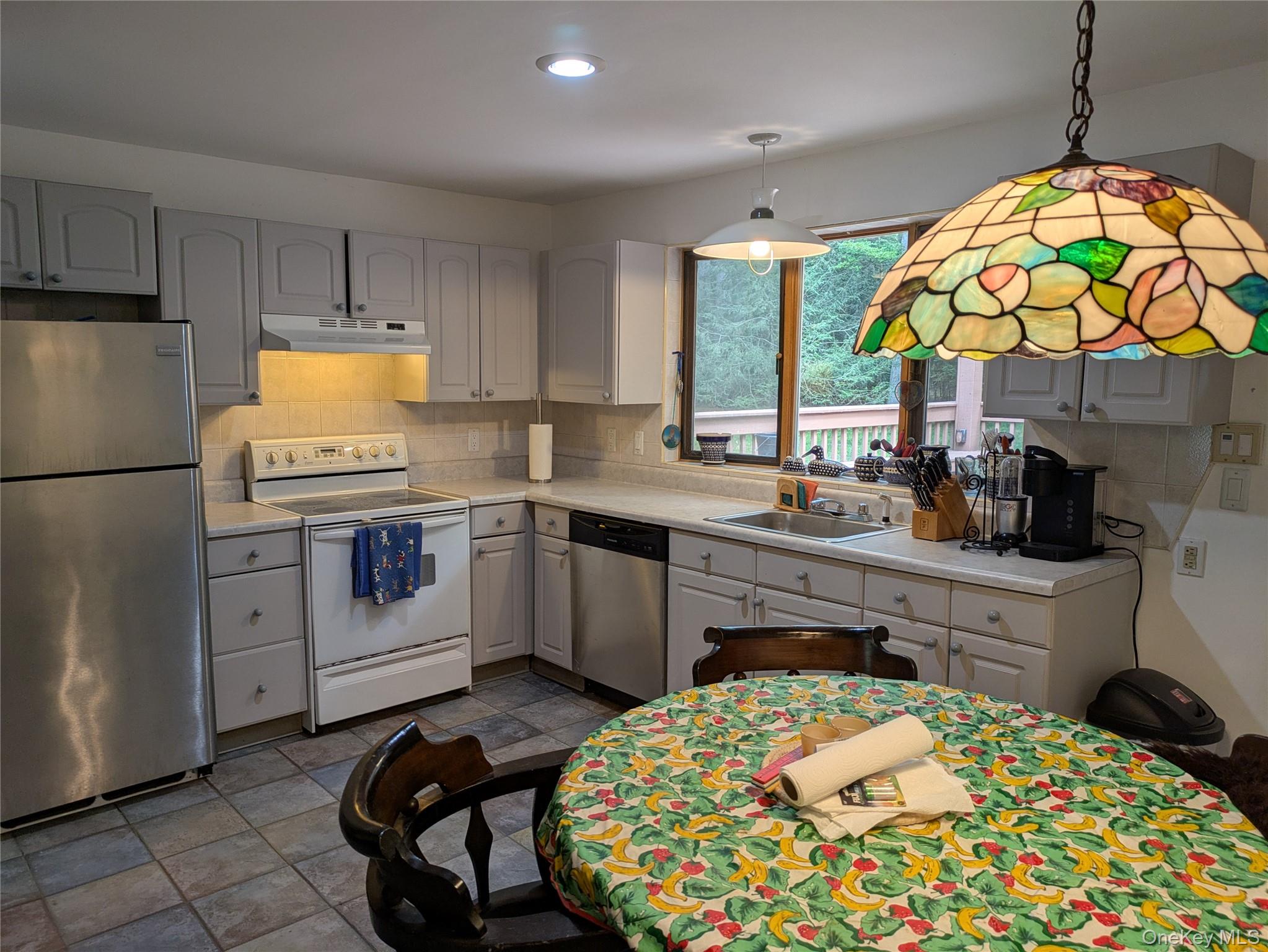 617 Katrina Falls Road – For Rent photo 15