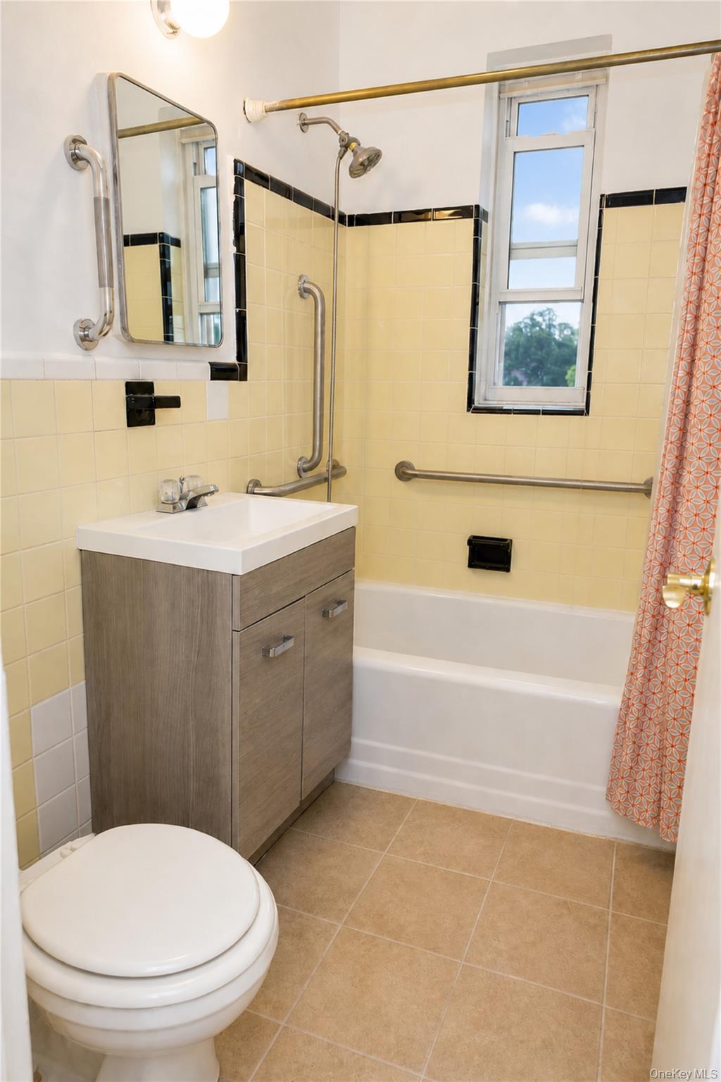 4240 Bowne Street, Unit 4D photo 12