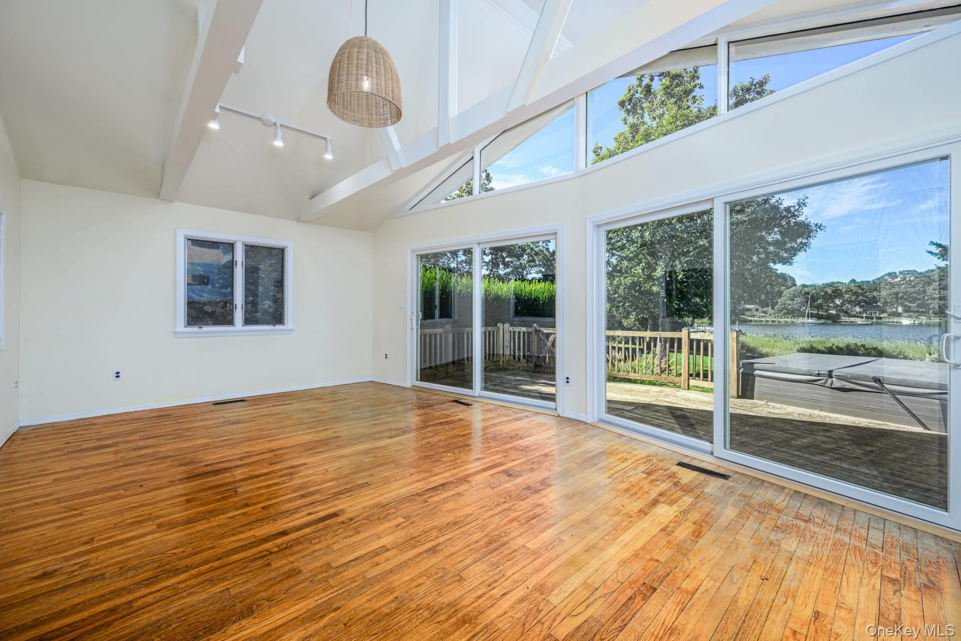 1450 Deep Hole Drive – For Sale photo 10