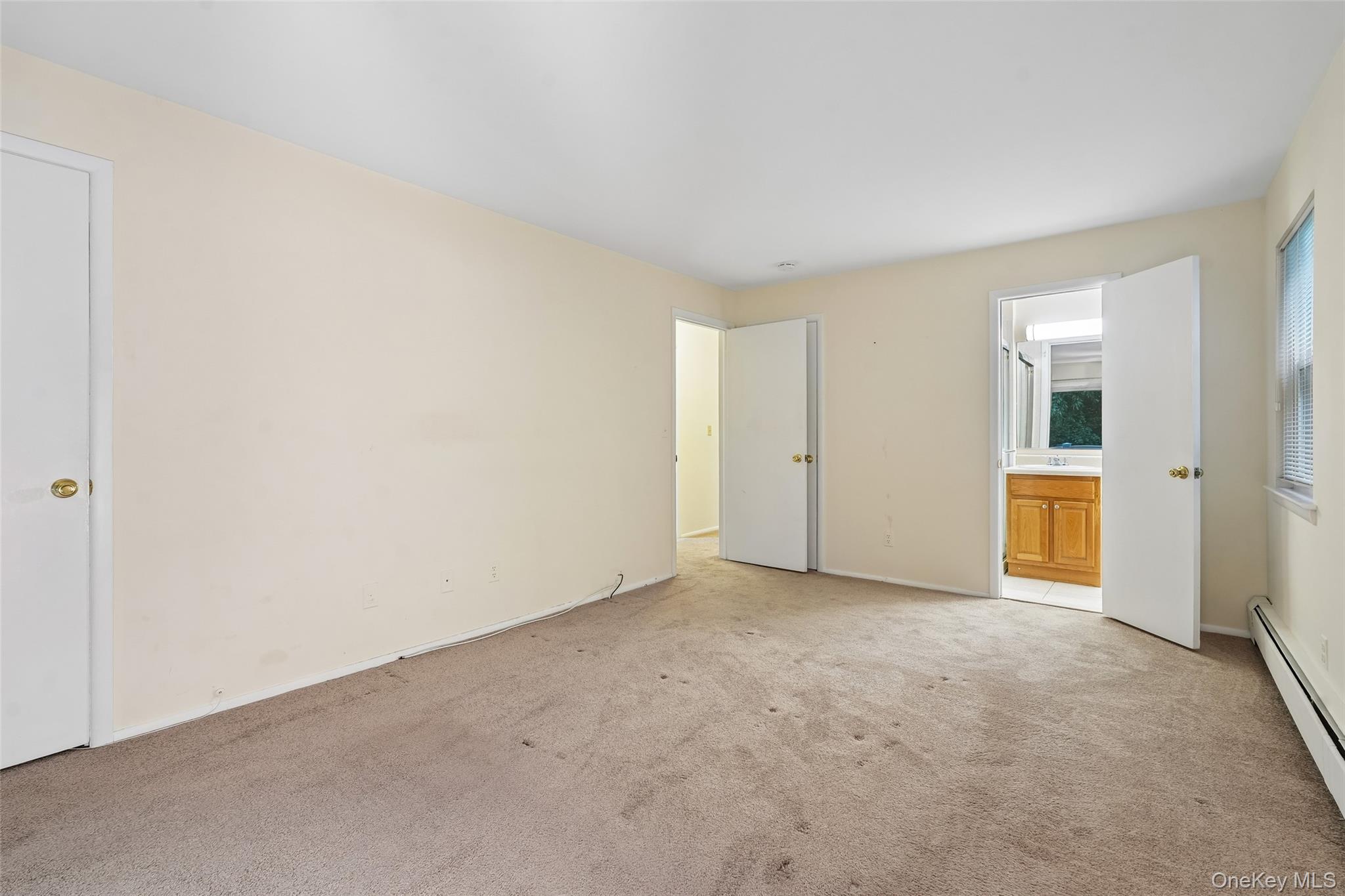 192 Doxbury Lane – For Sale photo 13