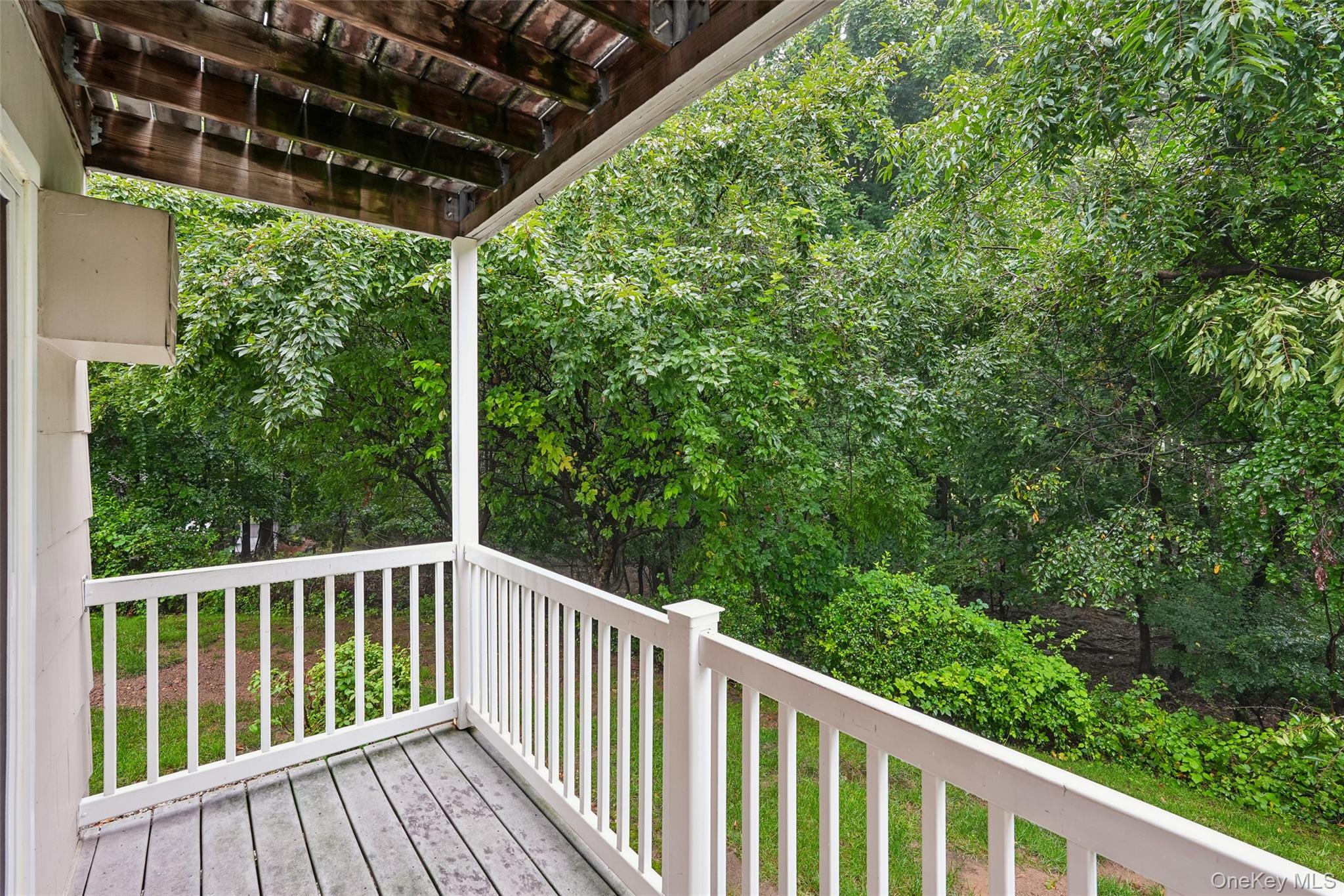192 Doxbury Lane – For Sale photo 20