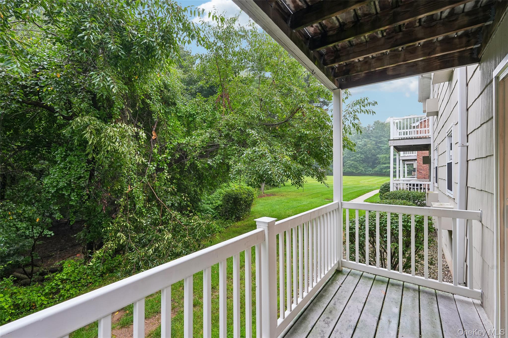 192 Doxbury Lane – For Sale photo 21