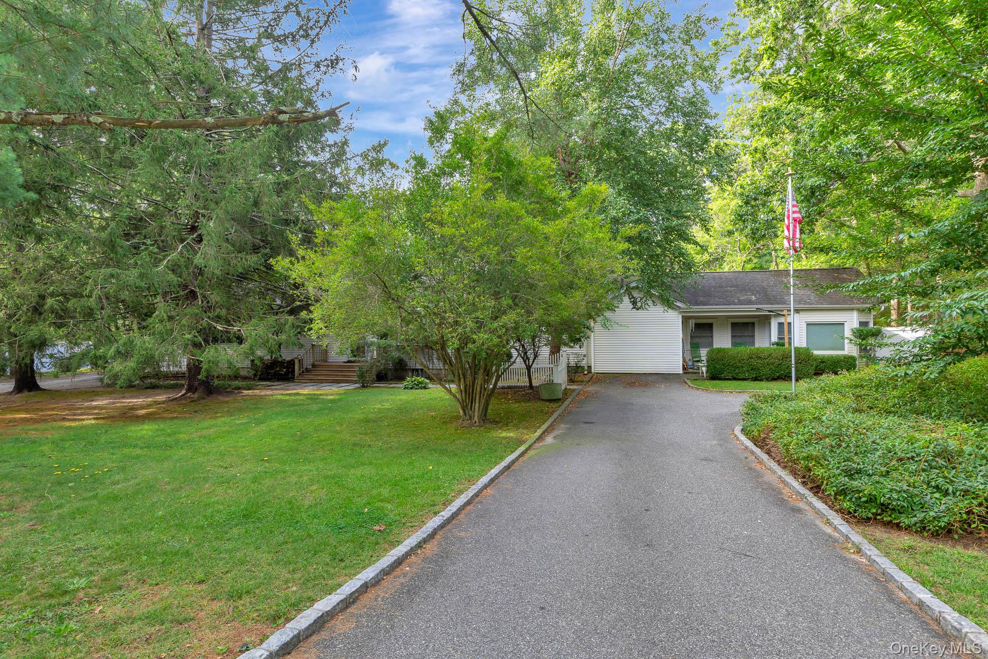 1029 Wading River Manor Road – For Sale photo 7