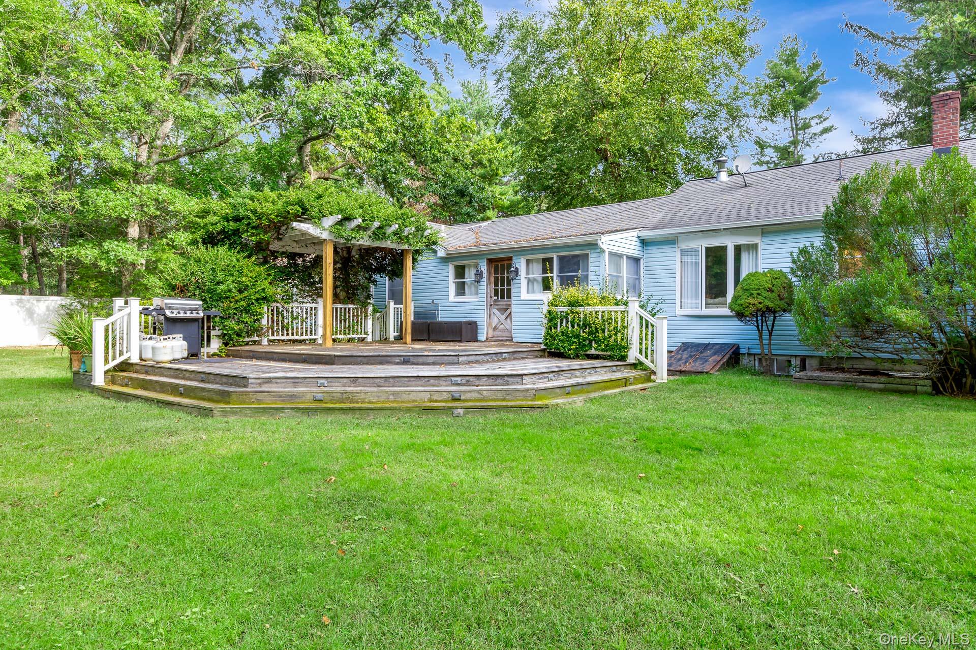 1029 Wading River Manor Road – For Sale photo 15