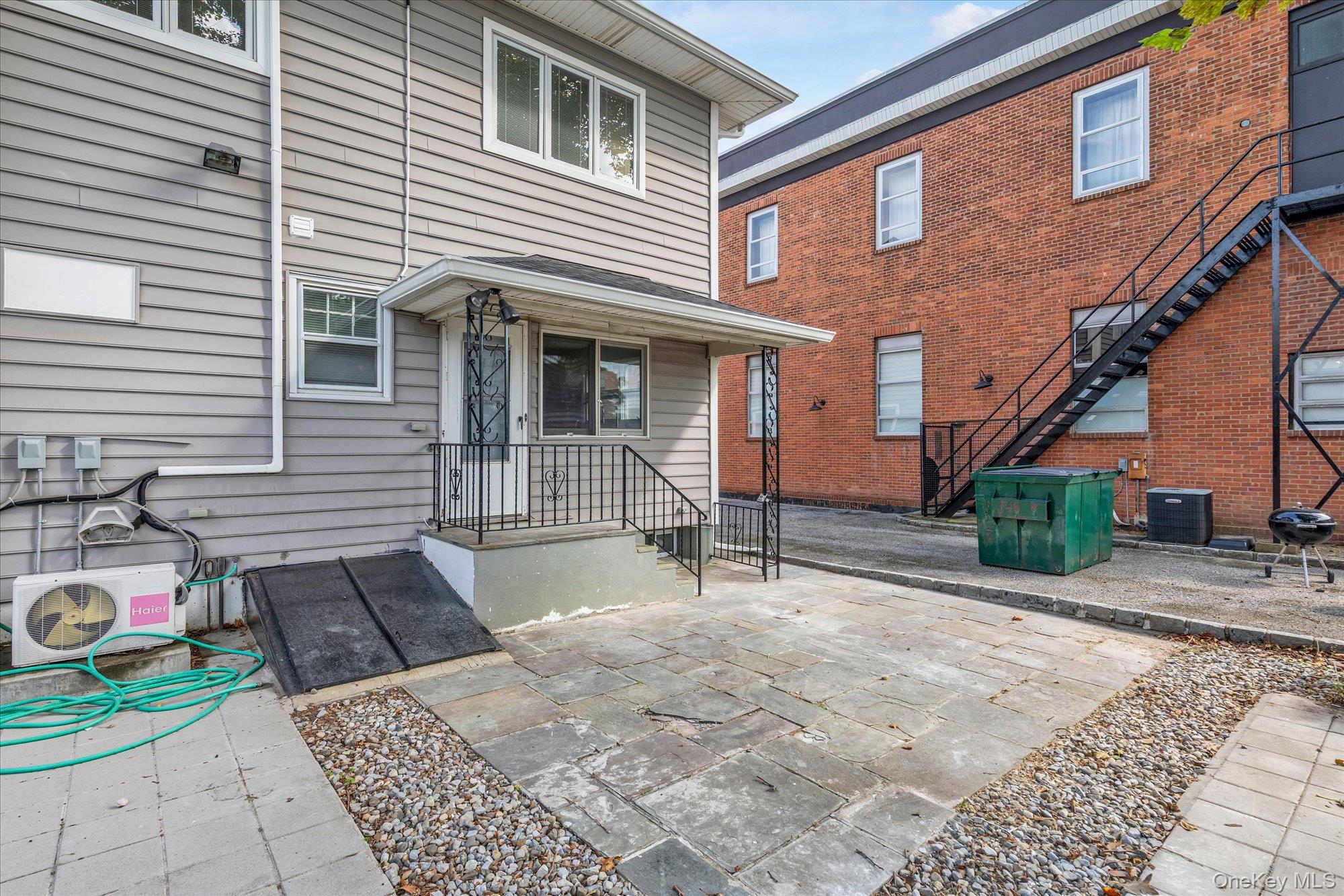 6 Franklin Avenue, Unit Lower photo 20