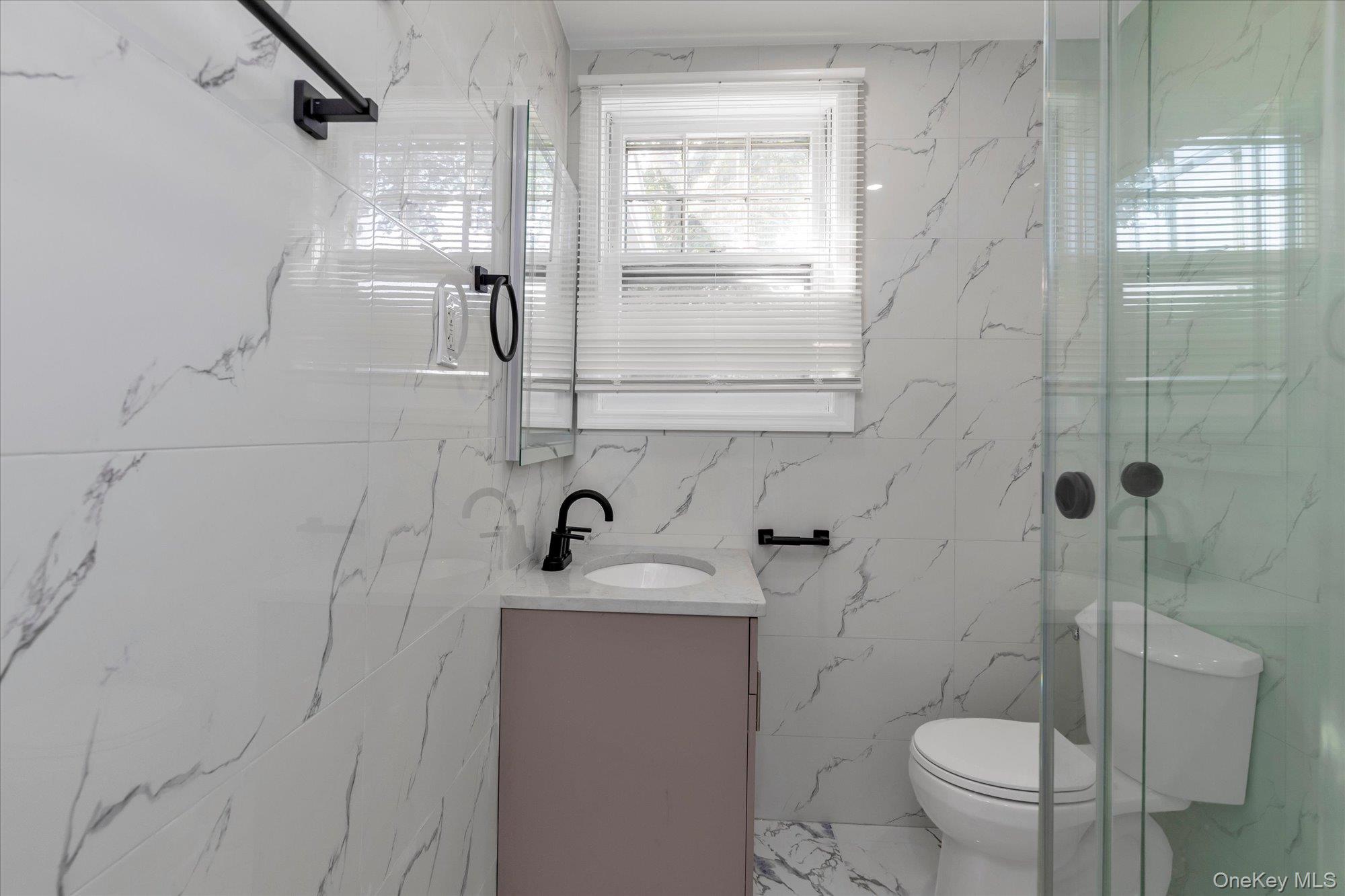 6 Franklin Avenue, Unit Lower photo 16